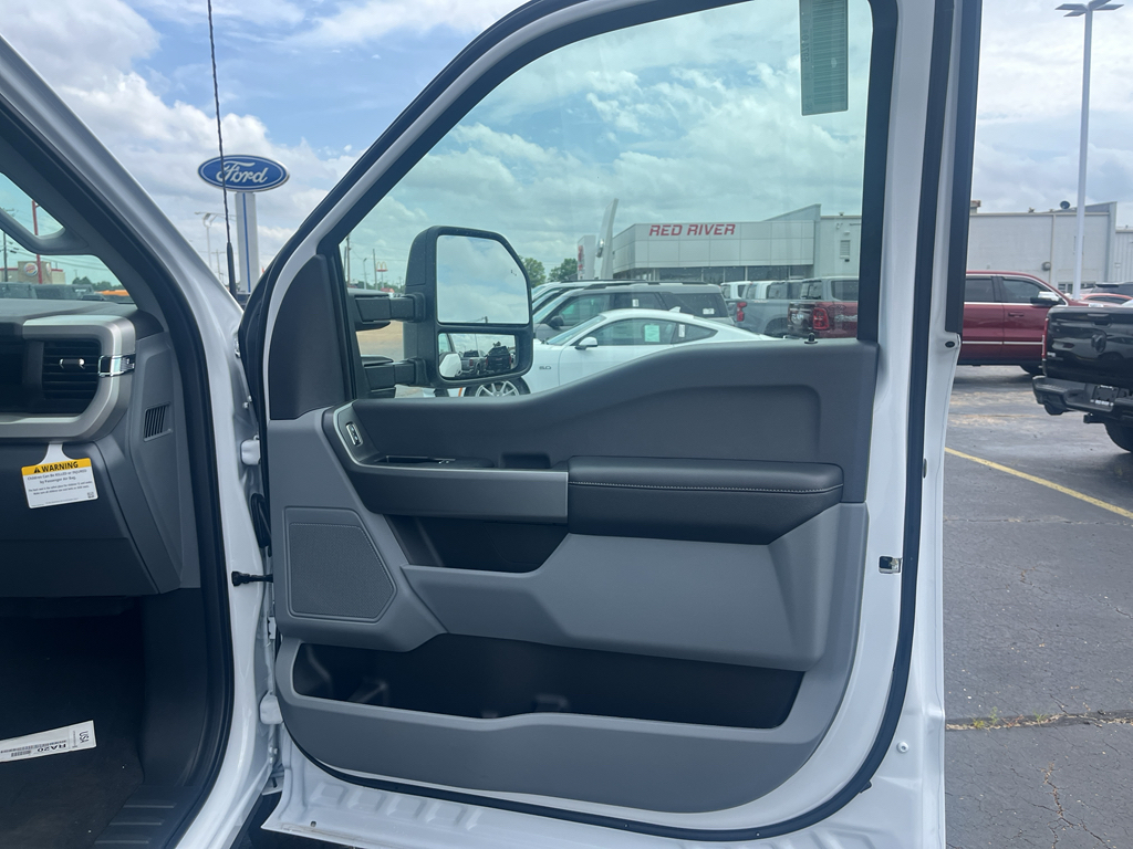 2026 Ford F-350 representative vehicle photo