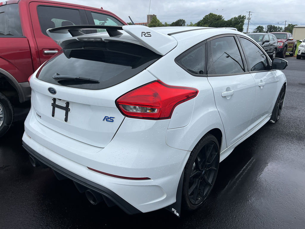2017 Ford Focus RS photo 3