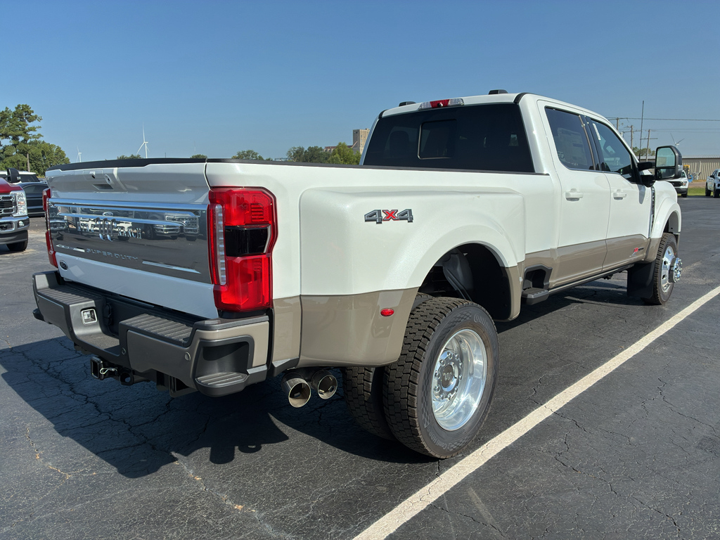 2026 Ford F-450 King Ranch photo 5