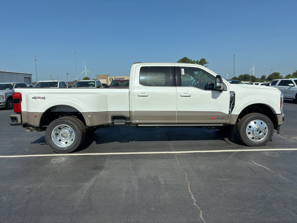 2026 Ford F-450 King Ranch photo 4