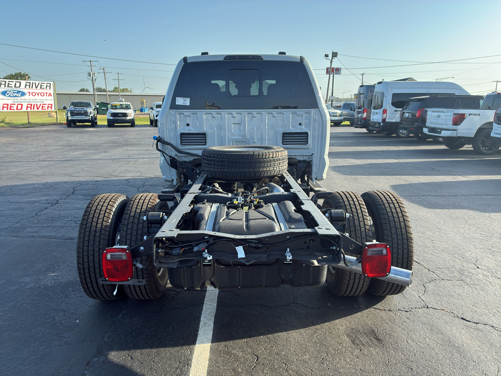 2026 Ford F-350 XL photo 6
