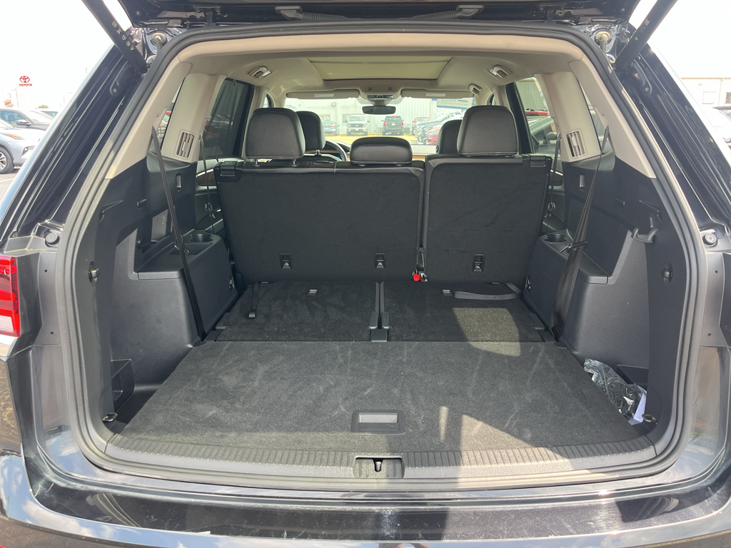 2024 Volkswagen Atlas representative vehicle photo