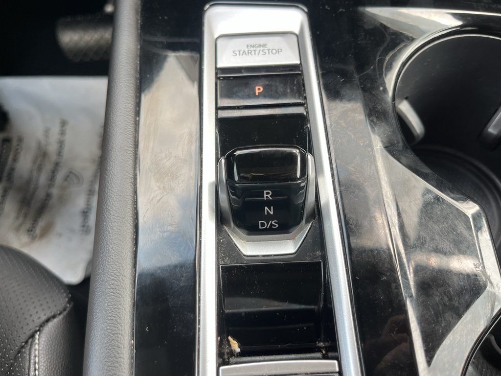 2024 Volkswagen Atlas representative vehicle photo
