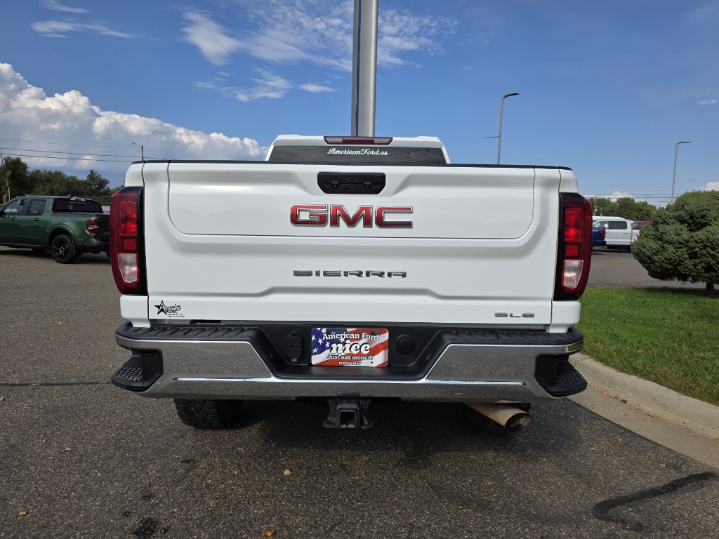 2024 GMC Sierra 3500 - Summit White exterior view 5