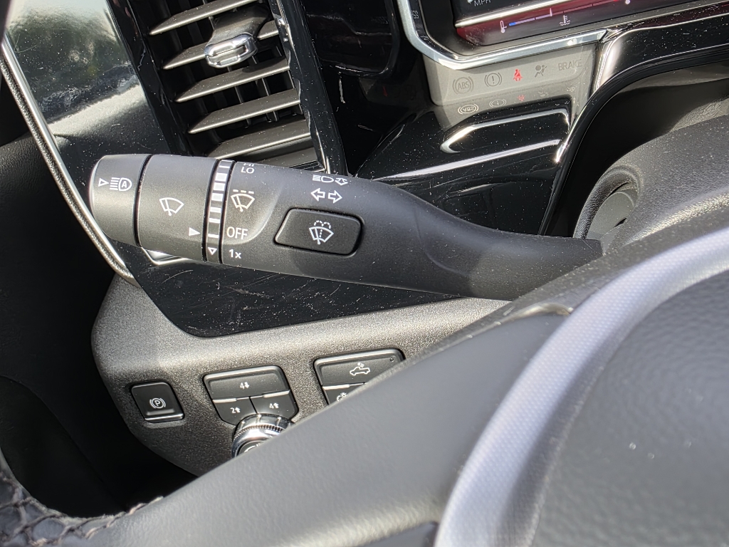 2024 GMC Sierra 3500 - Summit White exterior view 15