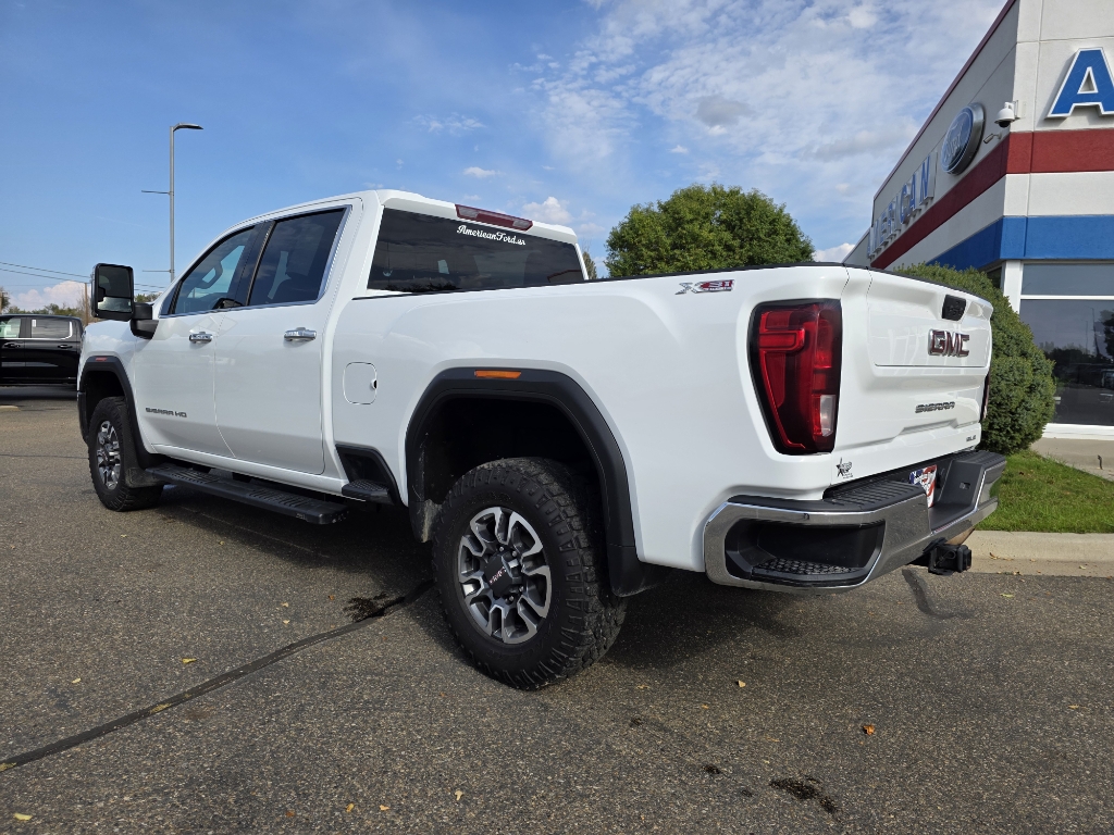 2024 GMC Sierra 3500 - Summit White exterior view 6