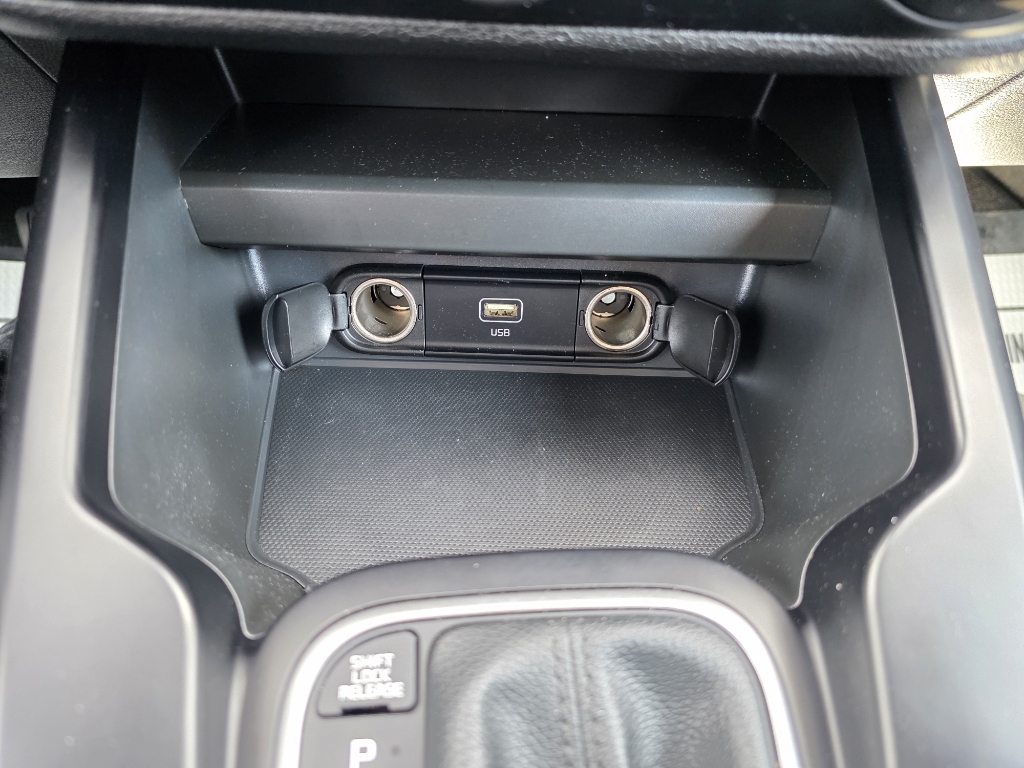 2023 Kia Soul LX - Snow White Pearl exterior view 10