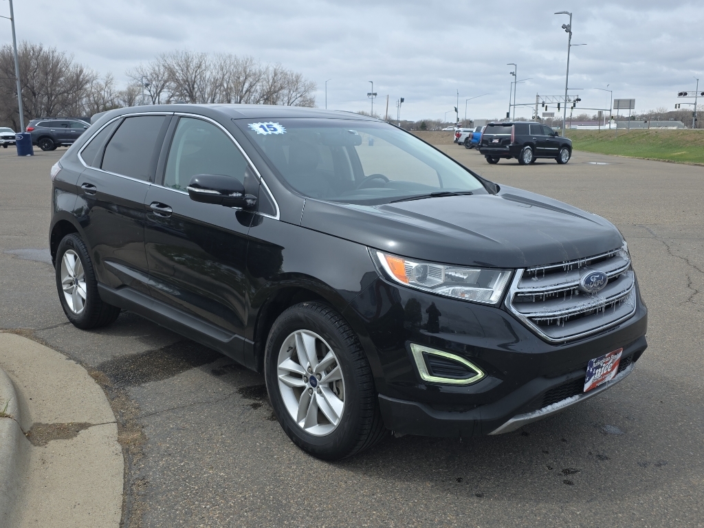 2015 Ford Edge SEL - Tuxedo Black Metallic exterior view 3