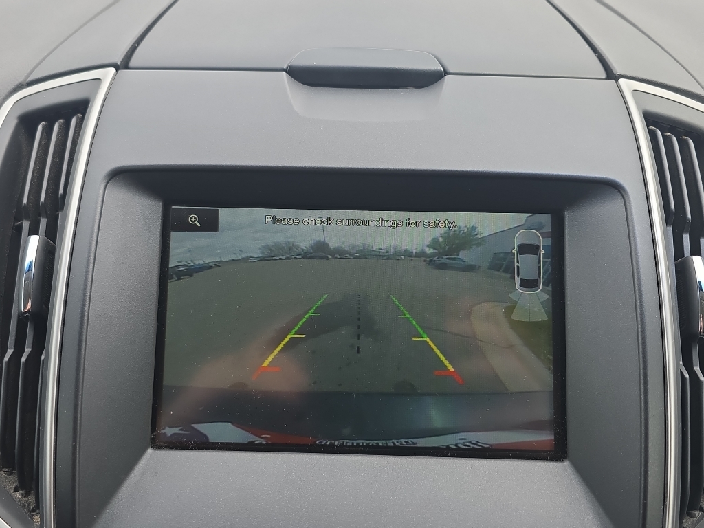 2015 Ford Edge SEL - Tuxedo Black Metallic exterior view 8