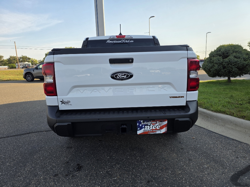 2025 Ford Maverick Tremor - Oxford White exterior view 5