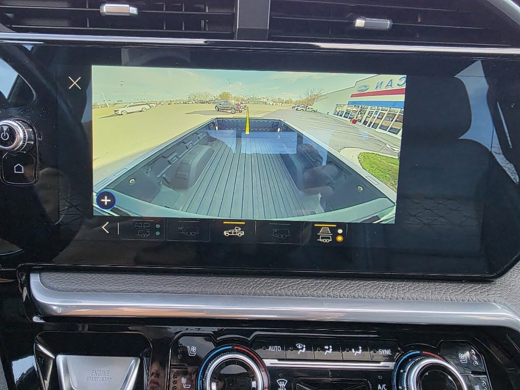 2023 GMC Sierra 1500 - Summit White exterior view 12