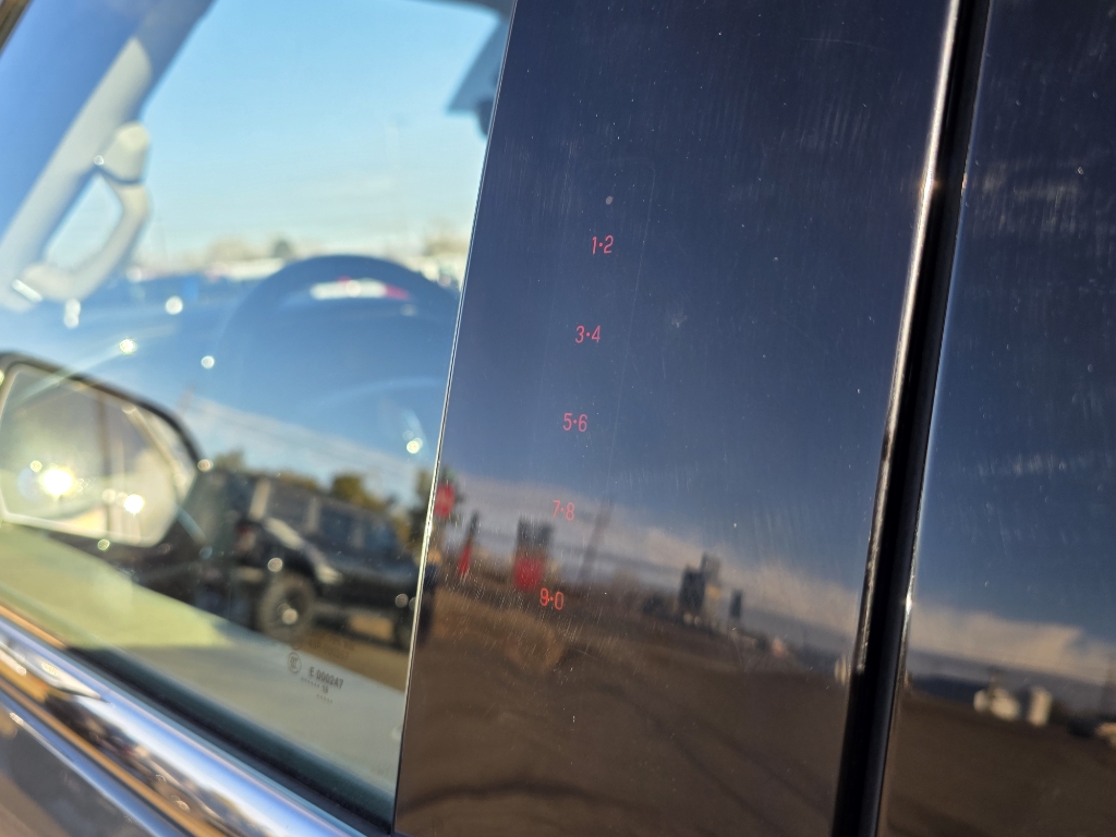 2019 Lincoln Navigator Reserve - Silver Jade Metallic exterior view 11