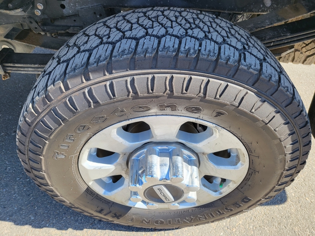 2024 Ford F-350 Super Duty - Oxford White exterior view 8