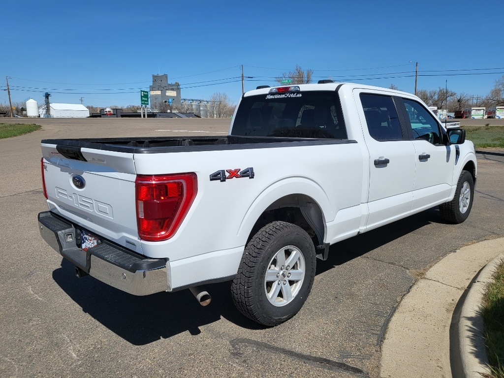 2023 Ford F-150 XLT - Oxford White exterior view 4