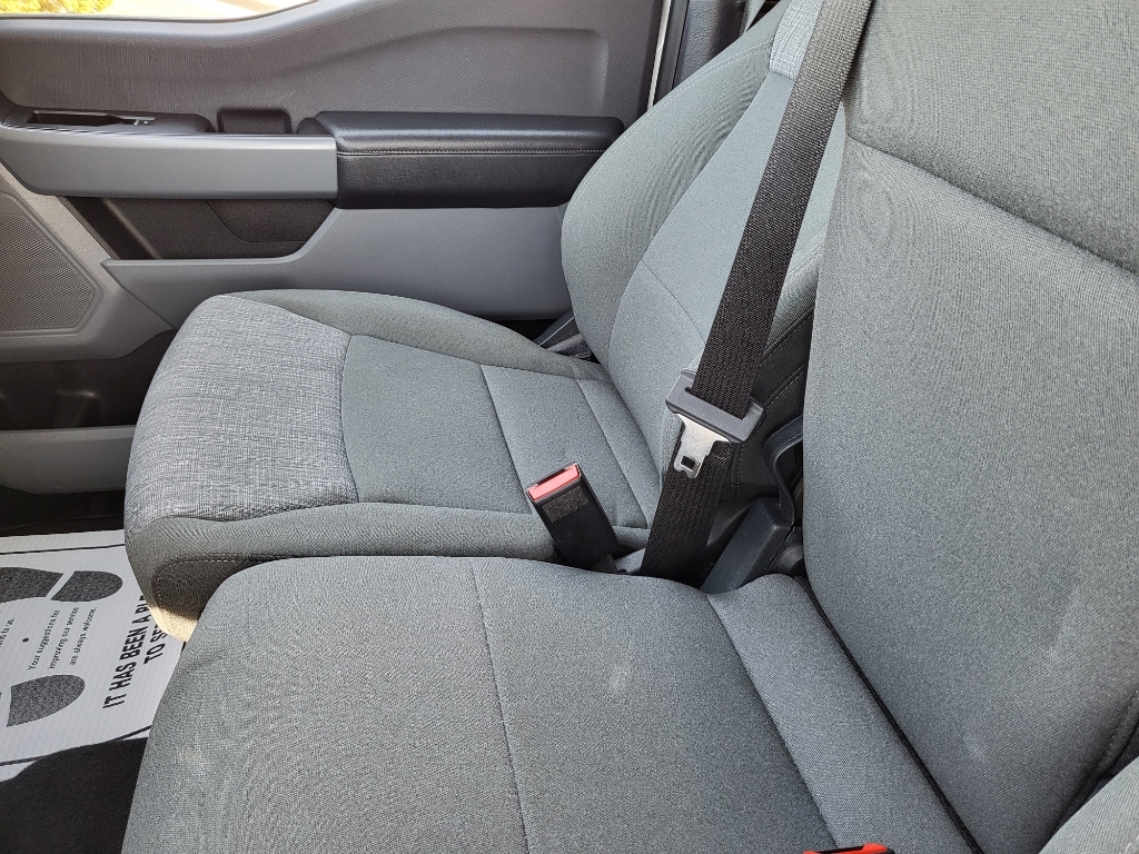 2023 Ford F-150 XLT - Oxford White exterior view 16