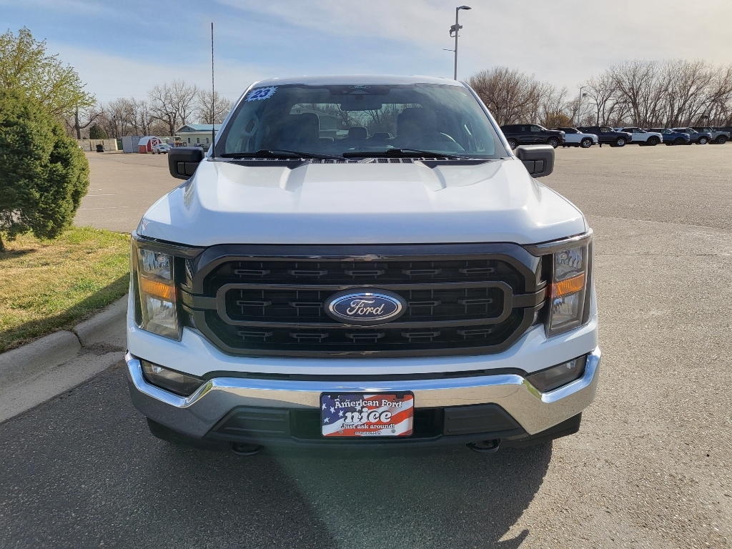 2023 Ford F-150 XLT - Oxford White exterior view 2