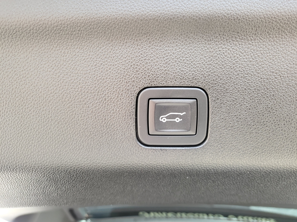 2024 Chevrolet Tahoe Z71 - BLACK exterior view 7