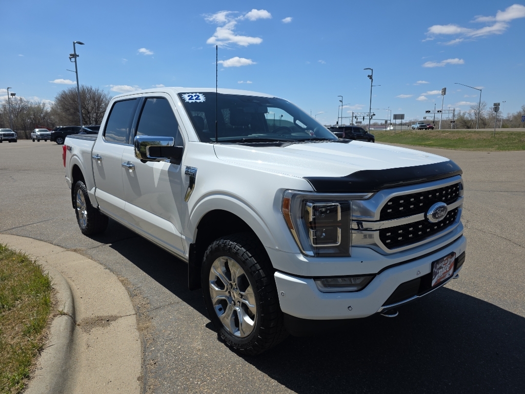 2022 Ford F-150 Platinum - Star White Metallic Tri-Coat exterior view 3
