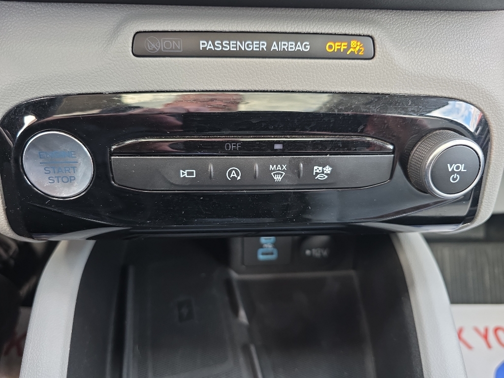 2023 Ford Escape Active - Iconic Silver Metallic exterior view 13
