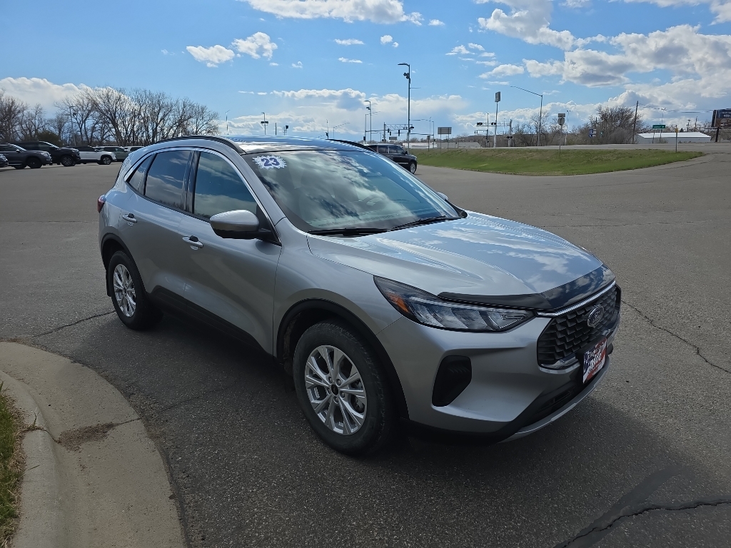 2023 Ford Escape Active - Iconic Silver Metallic exterior view 3
