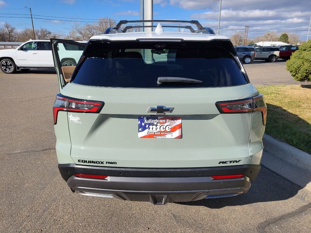 2025 Chevrolet Equinox AWD ACTIV - Cacti Green exterior view 7