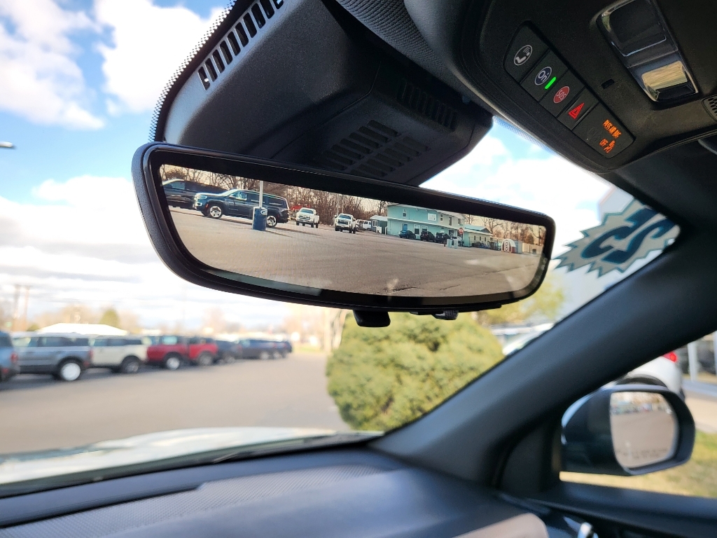 2025 Chevrolet Equinox AWD ACTIV - Cacti Green exterior view 15