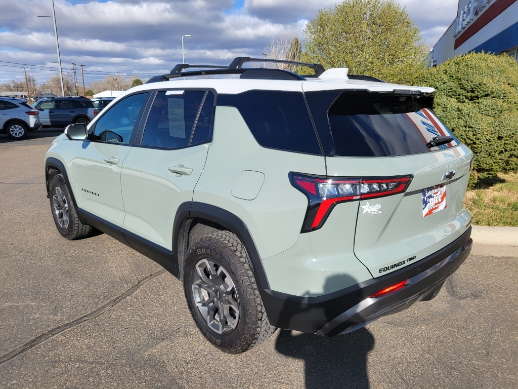 2025 Chevrolet Equinox AWD ACTIV - Cacti Green exterior view 8