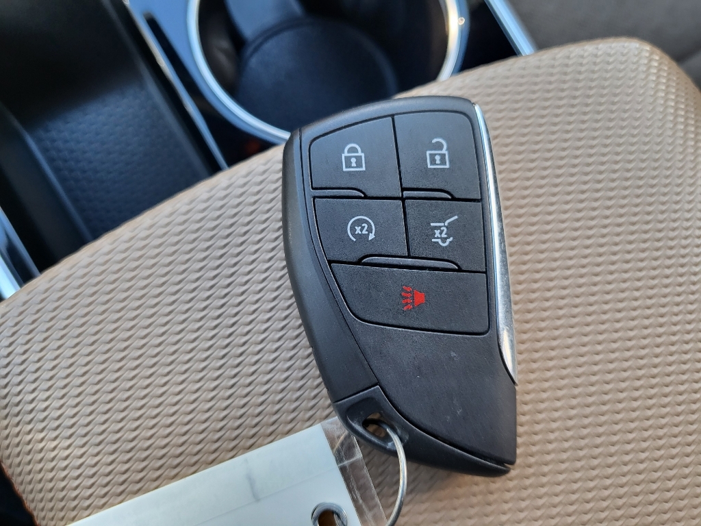 2025 Chevrolet Equinox AWD ACTIV - Cacti Green exterior view 18