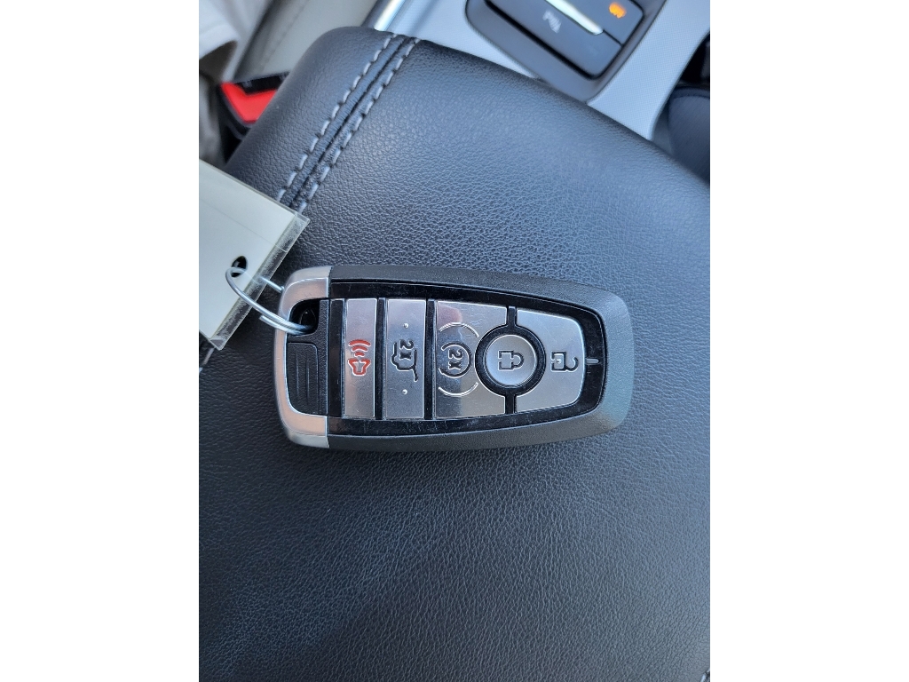 2024 Ford Edge Titanium - Stone Blue Metallic exterior view 15