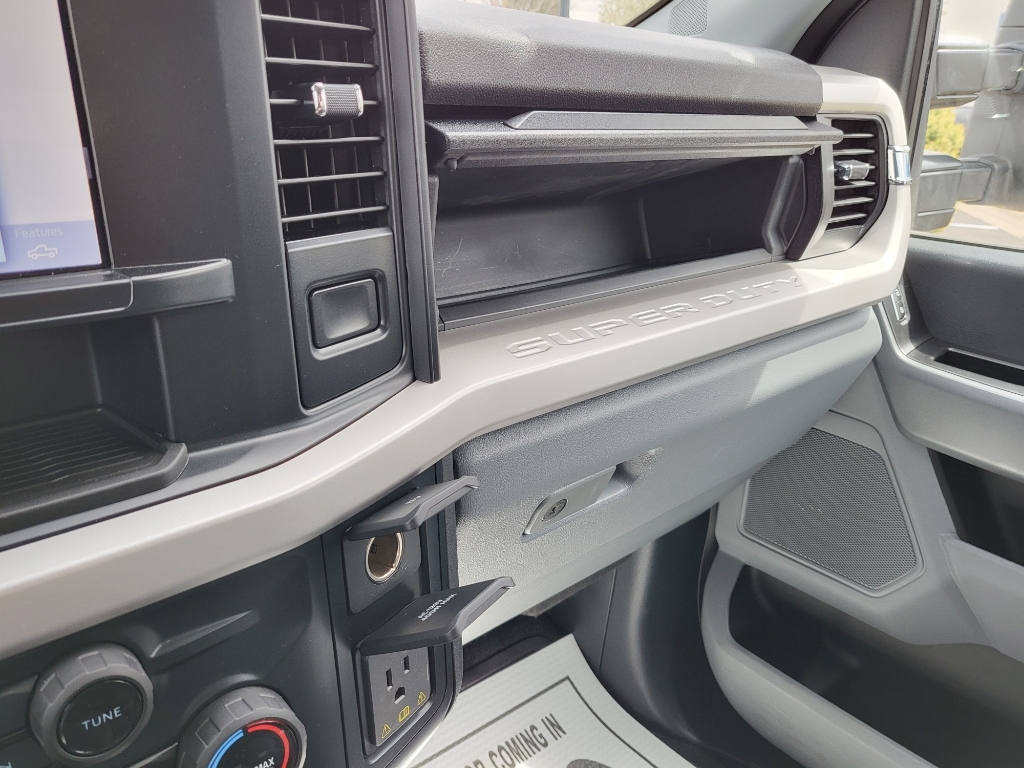 2023 Ford F-350 Super Duty - Oxford White exterior view 14
