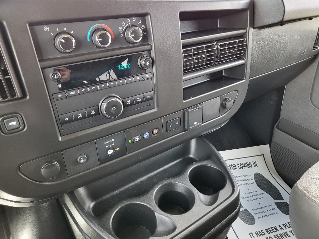 2019 Chevrolet Express 3500 - Summit White exterior view 11