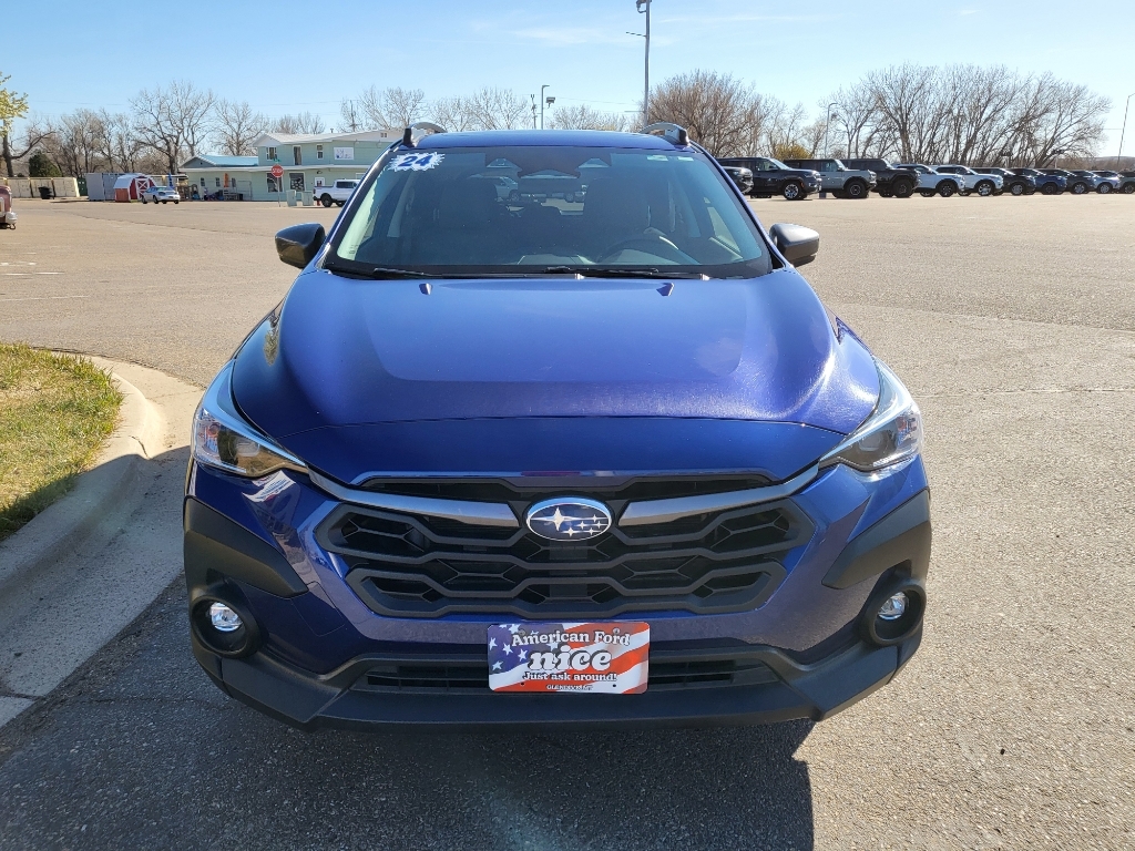 2024 Subaru Crosstrek Premium - Blue exterior view 2