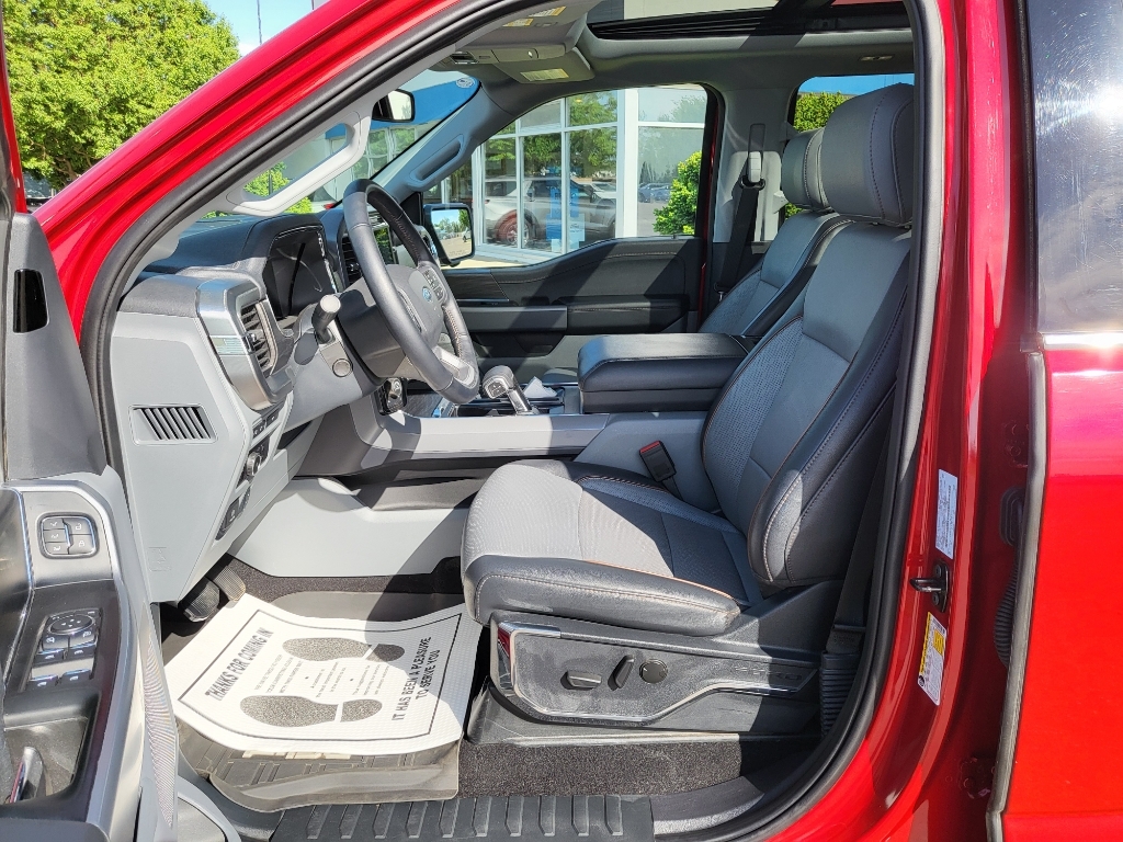 2024 Ford F-150 LARIAT - Rapid Red Metallic Tinted Clearcoat exterior view 10