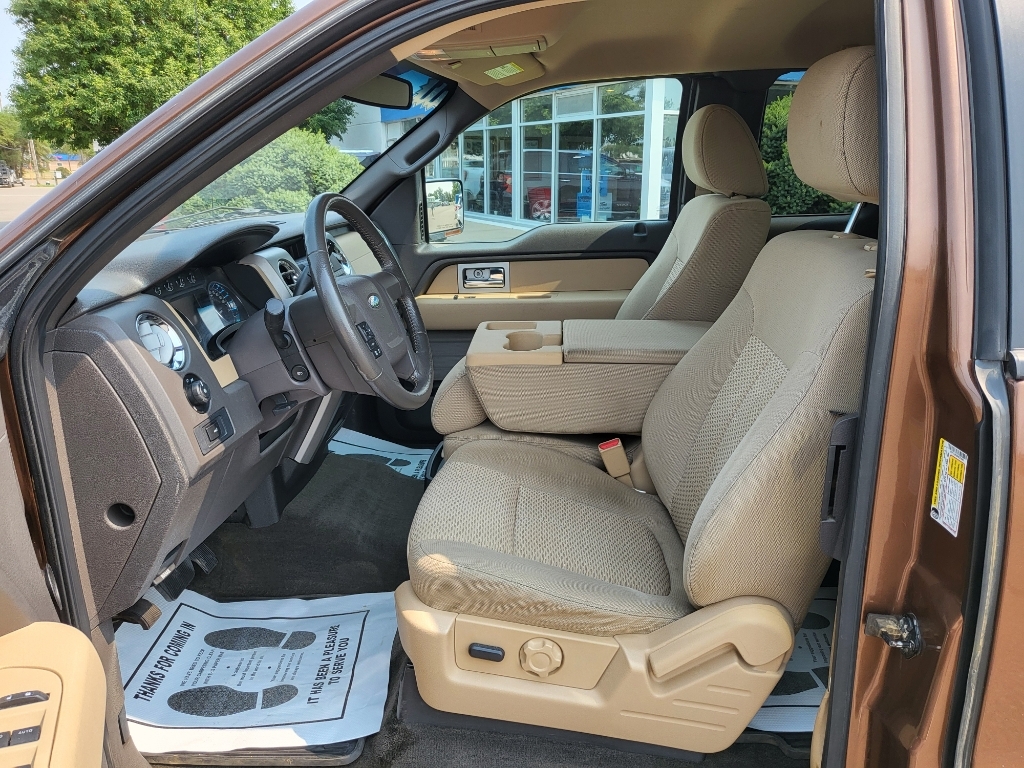 2011 Ford F-150 XLT - Golden Bronze Metallic exterior view 8