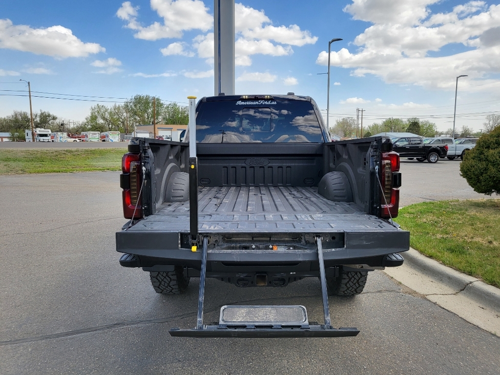 2024 Ford F-350 Super Duty - Agate Black Metallic exterior view 6
