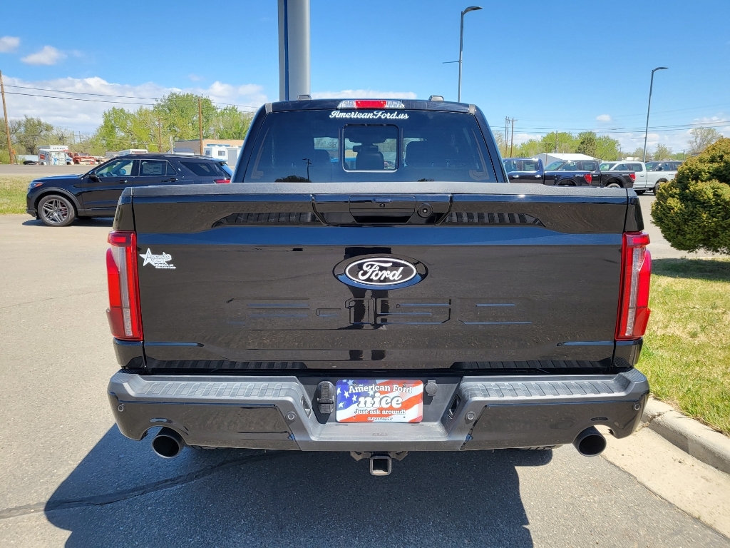 2025 Ford F-150 LARIAT - AGATE BLACK METALLIC exterior view 5