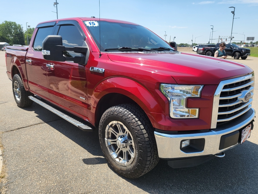 2015 Ford F-150 XLT - Ruby Red Metallic Tinted Clearcoat exterior view 3