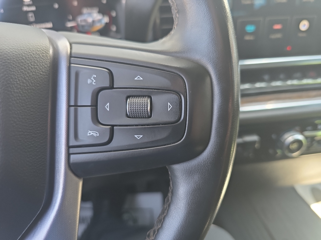 2024 GMC Sierra 3500 - Summit White exterior view 13