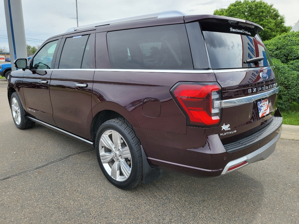 2023 Ford Expedition MAX Platinum - Jewel Red Metallic Tinted Clearcoat exterior view 8