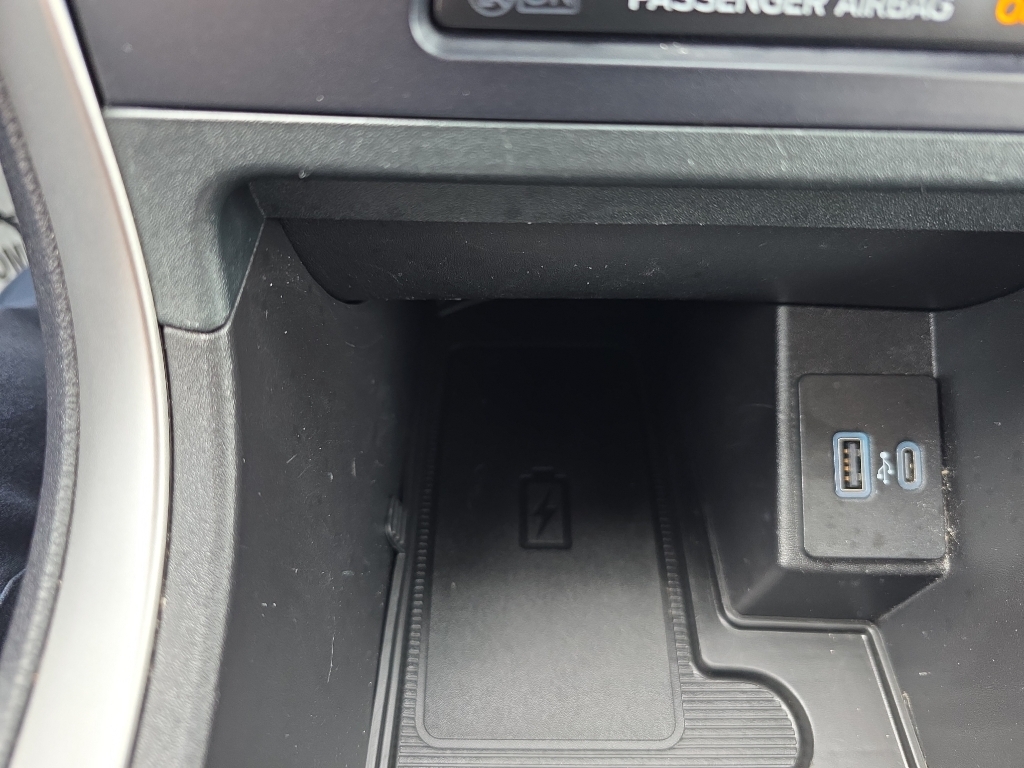 2023 Ford Edge SEL - Oxford White exterior view 8