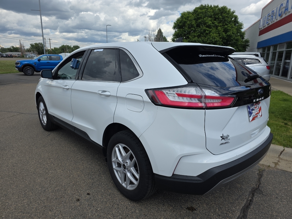 2023 Ford Edge SEL - Oxford White exterior view 18