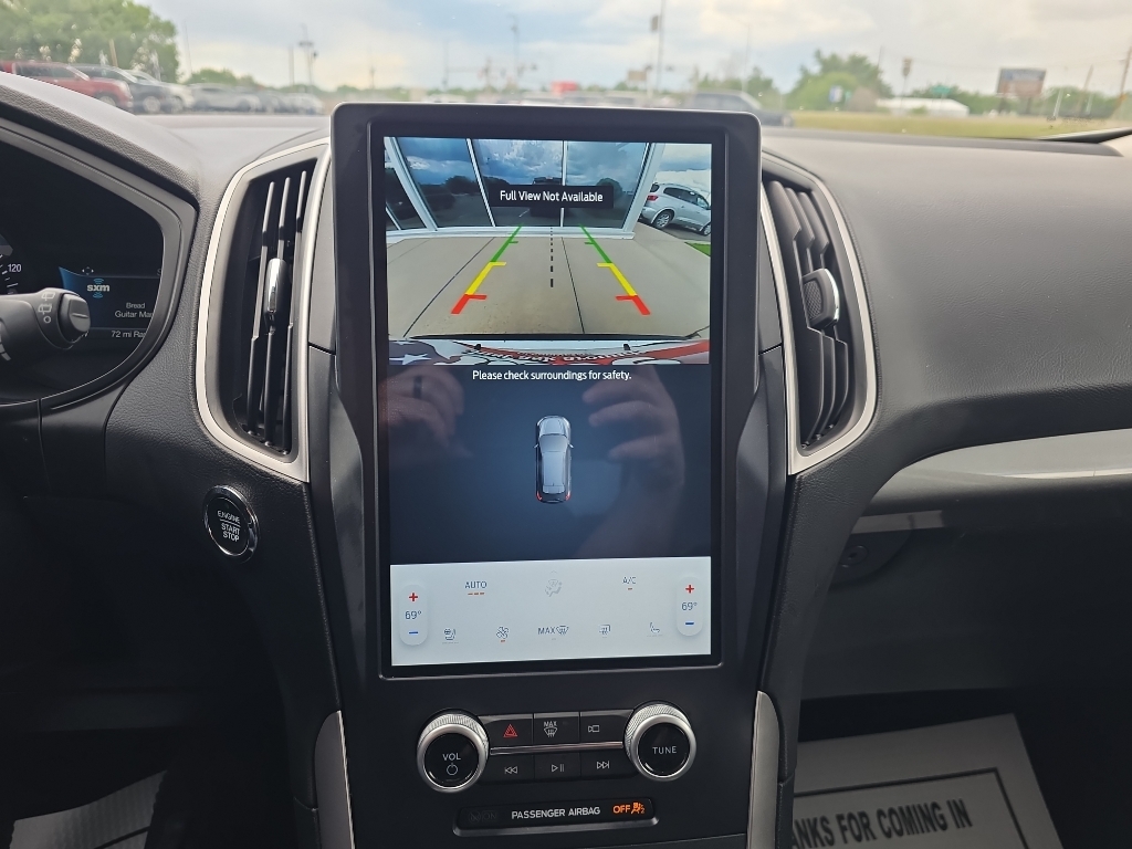 2023 Ford Edge SEL - Oxford White exterior view 6