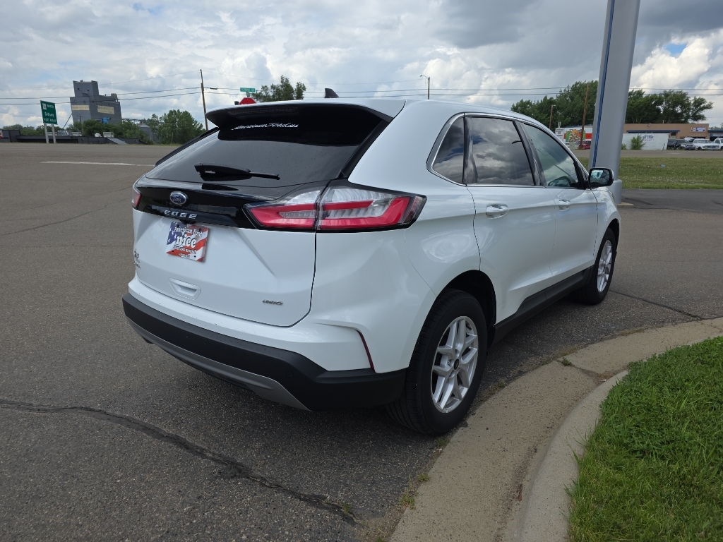 2023 Ford Edge SEL - Oxford White exterior view 15