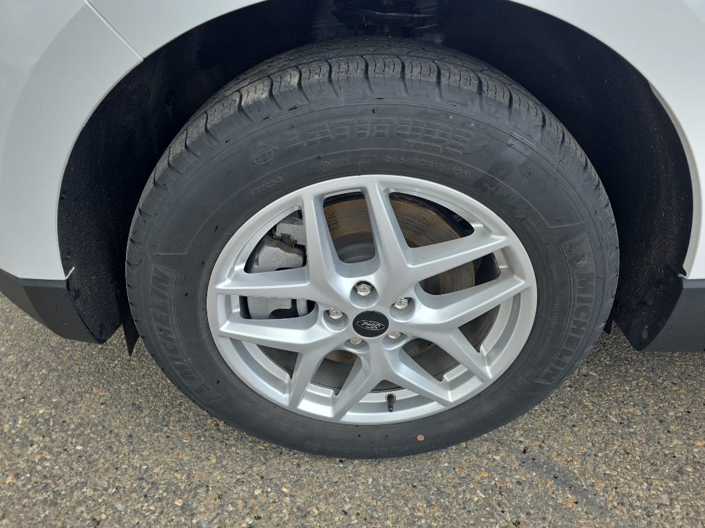 2023 Ford Edge SEL - Oxford White exterior view 11