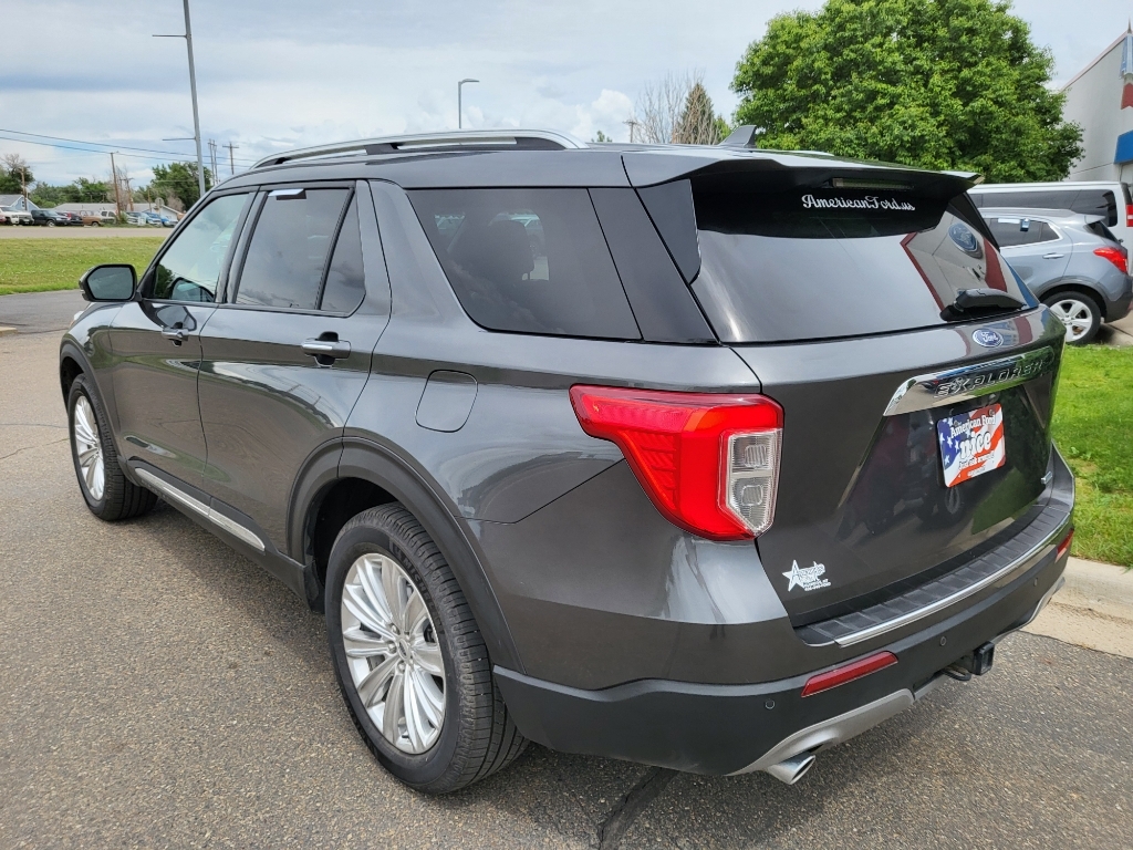 2020 Ford Explorer Limited - Magnetic Metallic exterior view 8