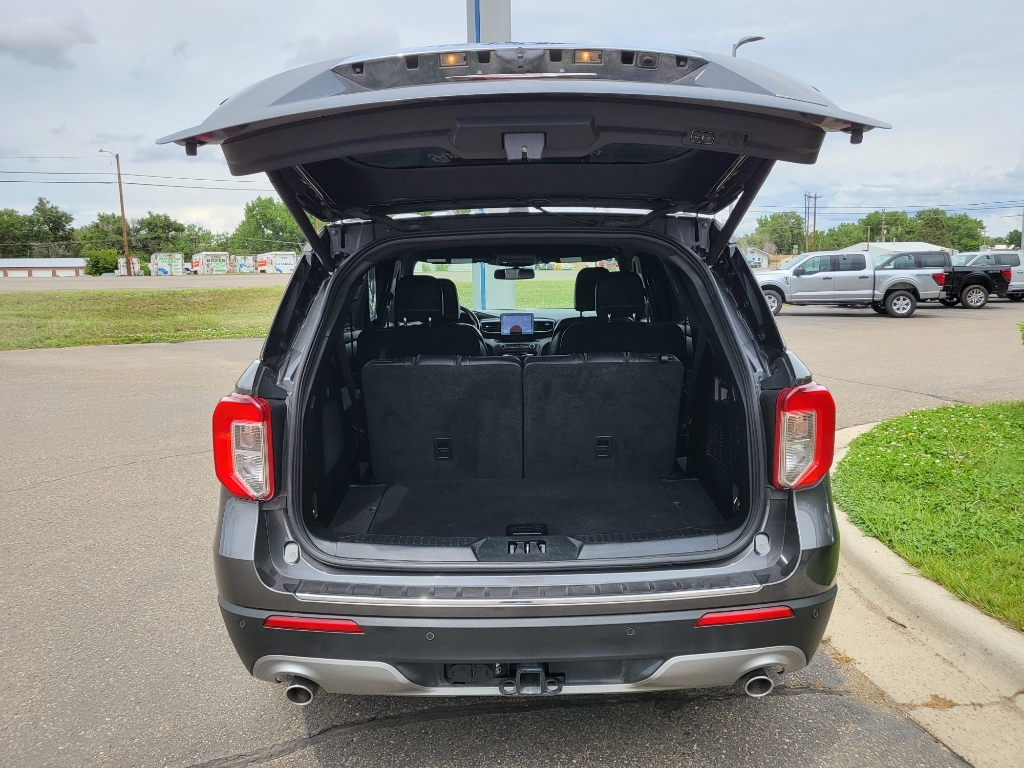 2020 Ford Explorer Limited - Magnetic Metallic exterior view 6