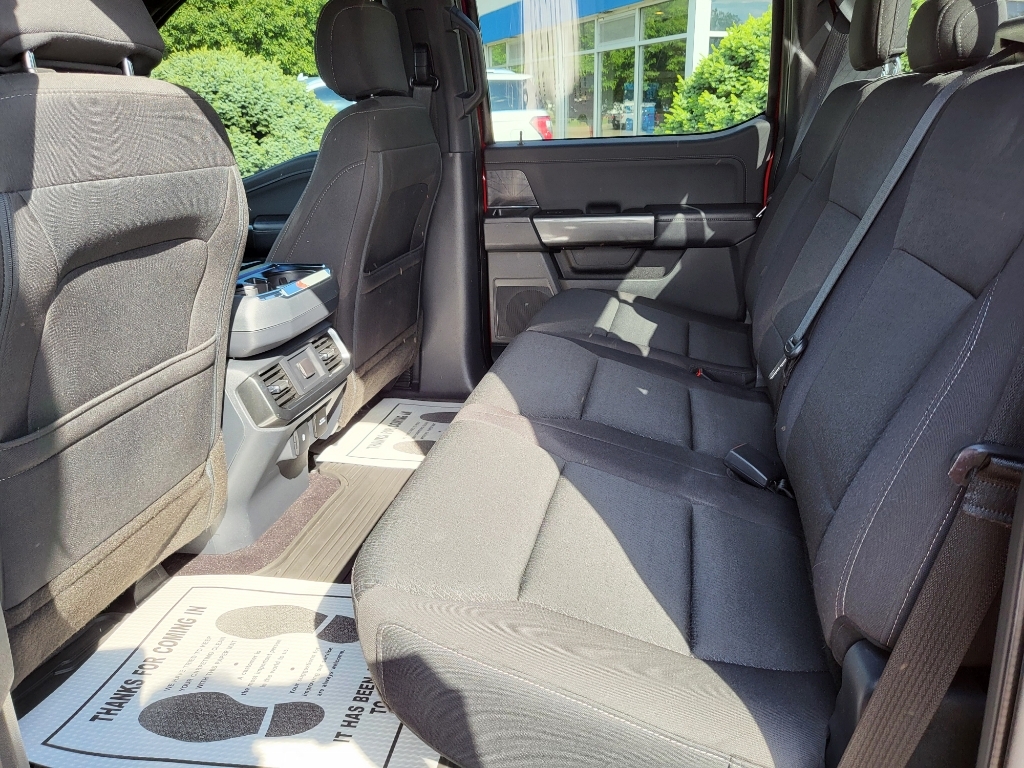 2021 Ford F-150 XLT - Red exterior view 11