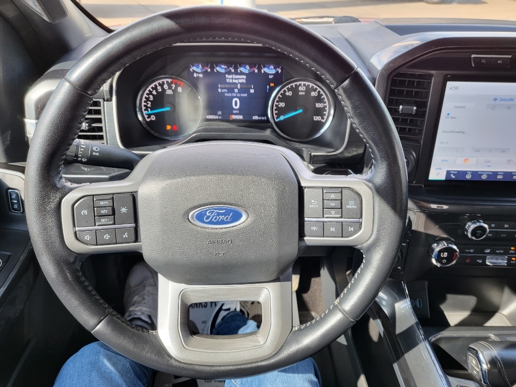 2021 Ford F-150 XLT - Red exterior view 12