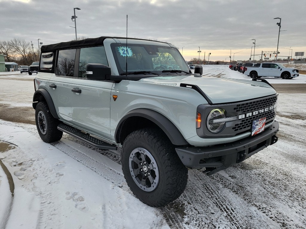2021 Ford Bronco Advanced - Cactus Gray exterior view 3
