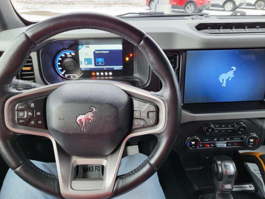 2021 Ford Bronco Advanced - Cactus Gray exterior view 10